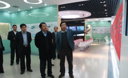 全国工商联副秘书长王忠明来金沙9001以诚为本调研